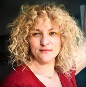 Meet your Posher, Jen